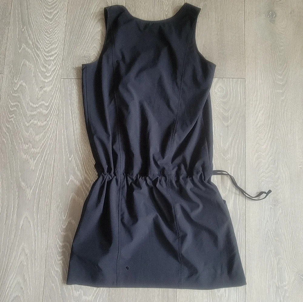 Arc'teryx Dress - Picture 2 of 5